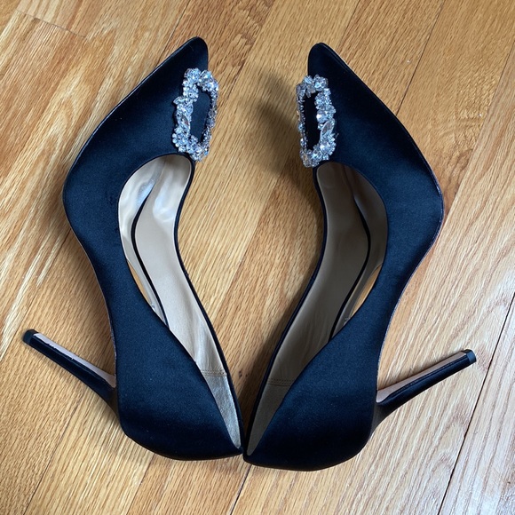 Brand new black satin pumps - Picture 5 of 8